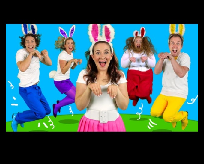 Bunny Bounce Bash: כיף טרמפולינה לארנבים פעילים