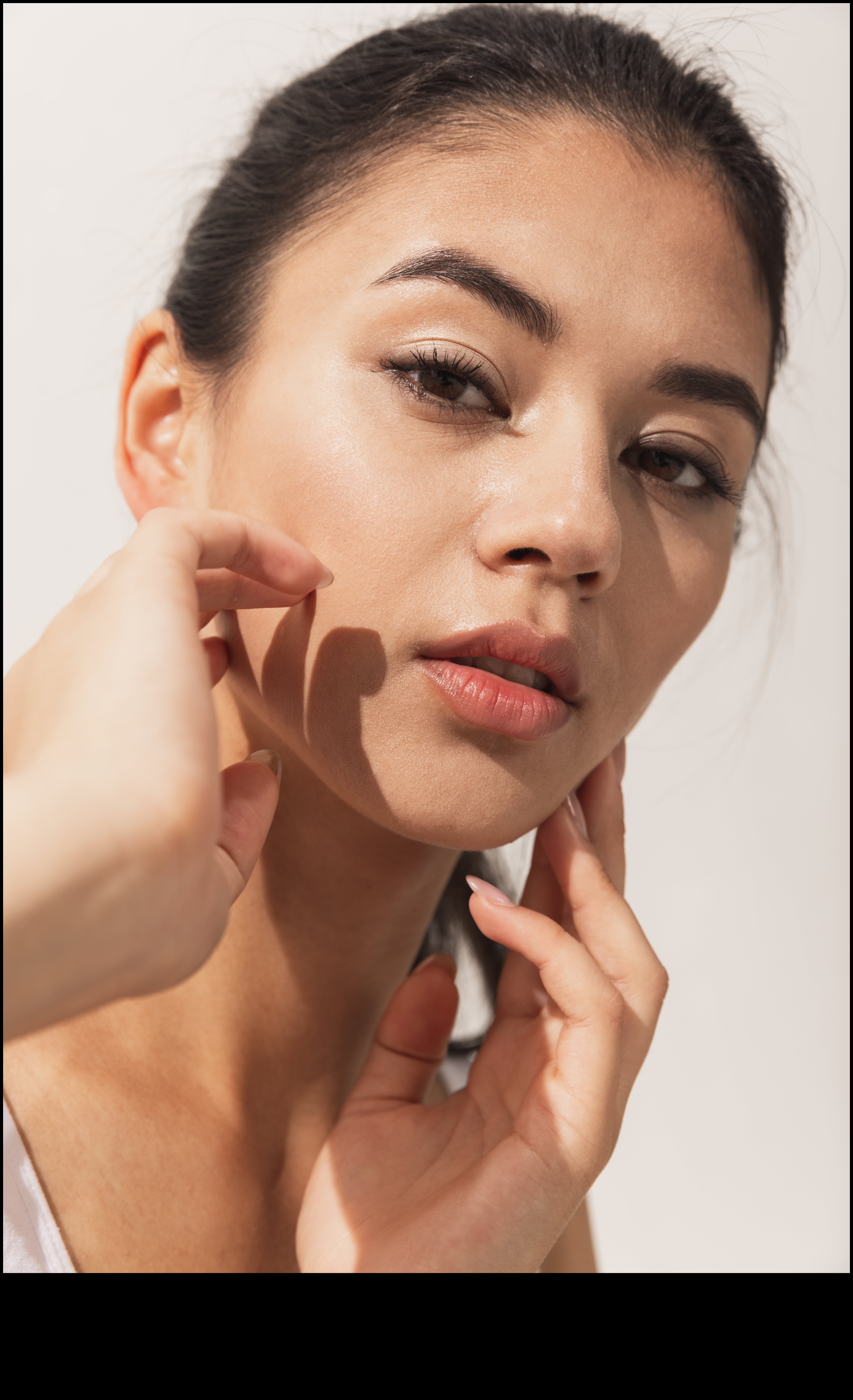 האם פחות יותר גישה מינימליסטית לאיפור יומיומי 3 האם פחות יותר? אימוץ פשטות באיפור היומיומי שלך