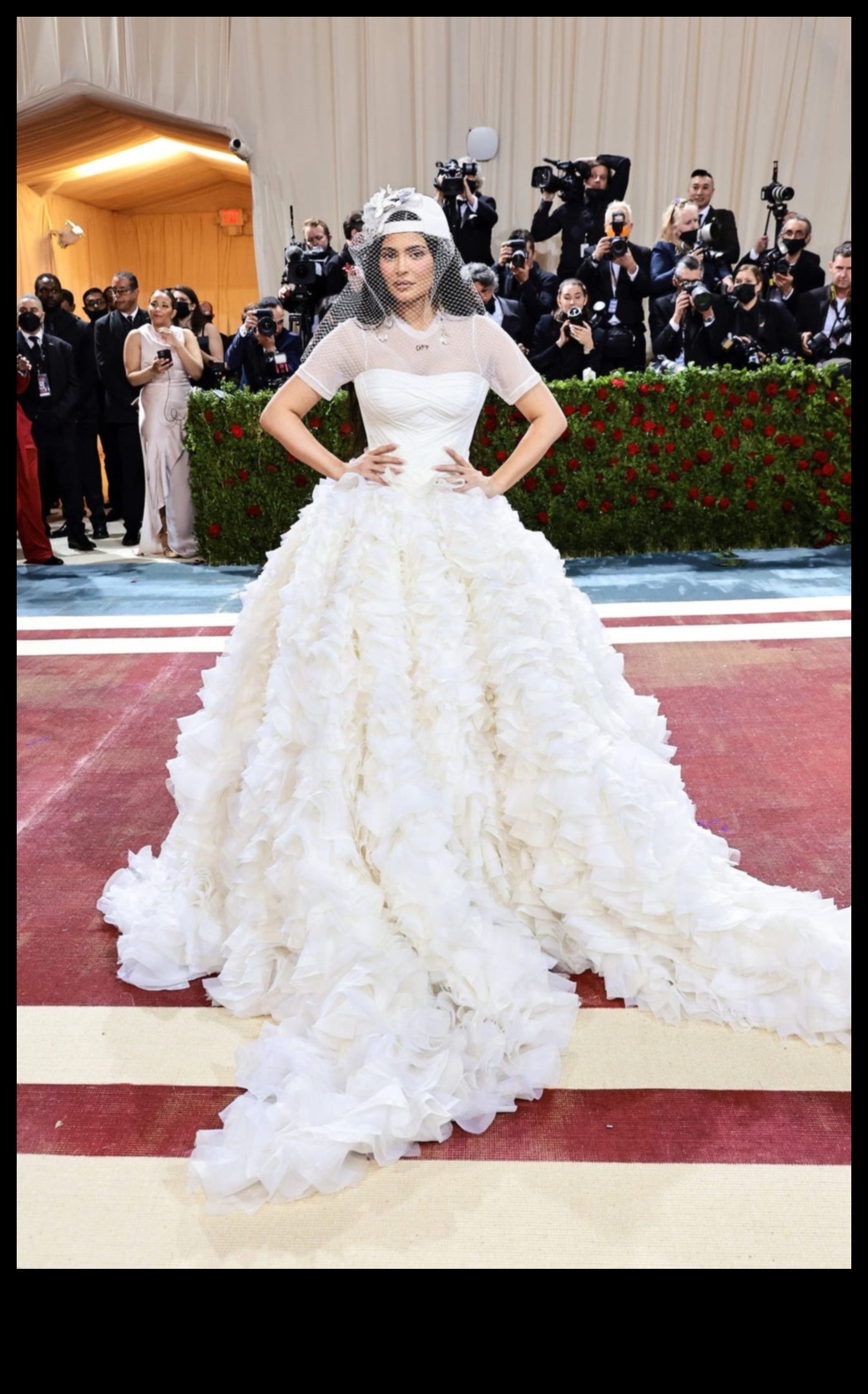 מסלול המראה: שמלות כלה מודרניות נחשפו