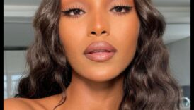 כוחם של נייטרליים: השגת מראה רך וטבעי עם שפתון