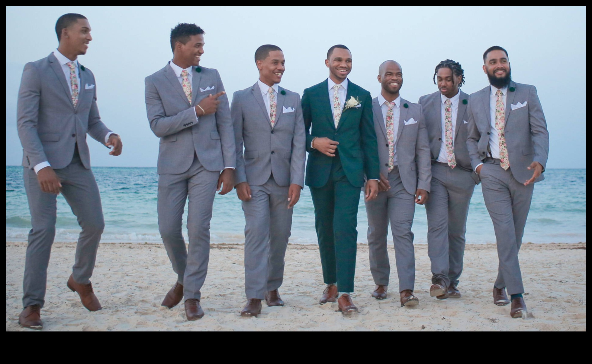 עניבות אופנתיות: מבטאים אופנתיים לחתונה