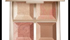 פלטות ברונזר: היתרונות והחסרונות של אוספים קומפקטיים לעומת רחבה